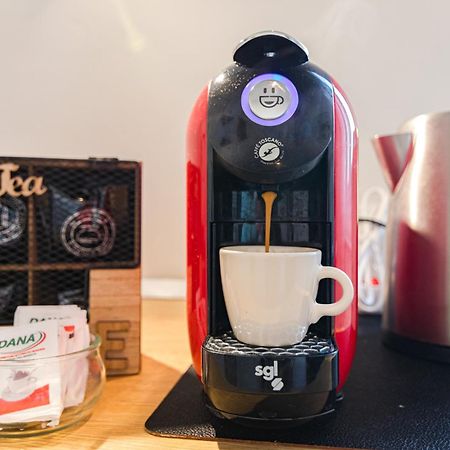 Casa Mya-Relax Al Porto, Wifi Veloce E Clima Apartment Livorno Ngoại thất bức ảnh