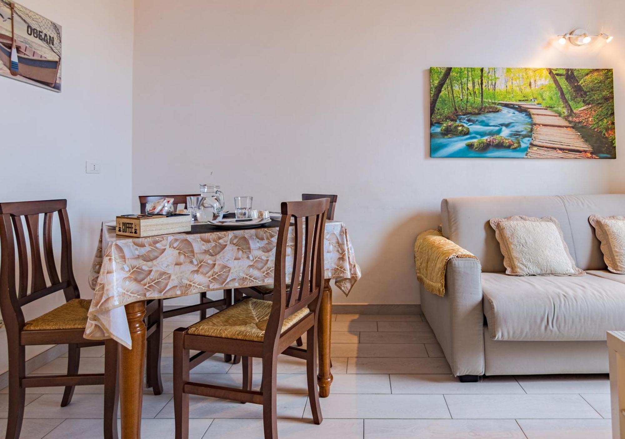 Casa Mya-Relax Al Porto, Wifi Veloce E Clima Apartment Livorno Ngoại thất bức ảnh